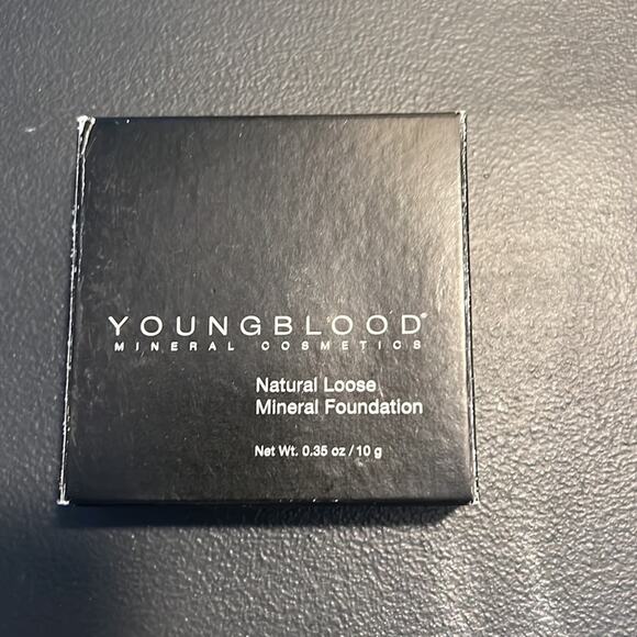 Youngblood Mineral Cosmetics- Loose Mineral Foundation  - Sable - Picture 3 of 5